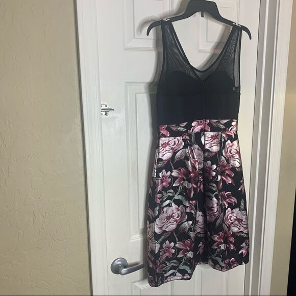 Enfocus Studio Black Floral A Line Dress Size 8 - Picture 6 of 9